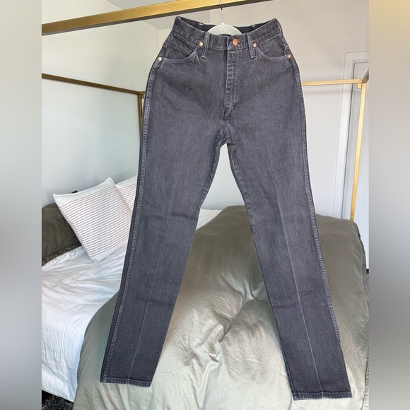 Wrangler Denim - VINTAGE WRANGLERS 13MWZ Black Jeans 26x35 Tall Made in USA 100% Cotton RARE